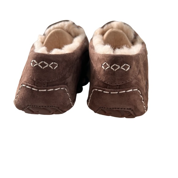 NWT, UGG Ansley slipper, Sz 11 - Picture 3 of 7